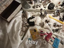 Vintage Singer Sewing Machine withcase, attachments & accessories. 110-120 volt