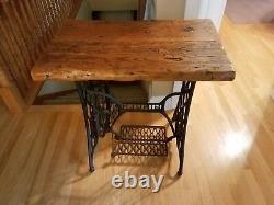 Vintage Singer Sewing Machines Reclaimed Barn Wood Desk Table