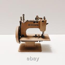 Vintage Singer Toy Sewing Machine