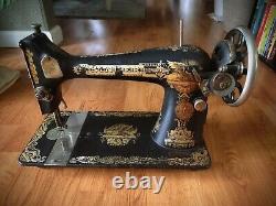 Vintage Singer Treadle Decorative Sewing Machine