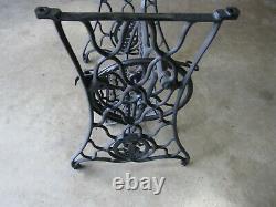 Vintage Singer Treadle Sewing Machine Cast Iron Table Base Legs Industrial Legs