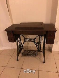 Vintage, Singer, Treadle Sewing Machine With Cabinet, Antique In Dallas Texas