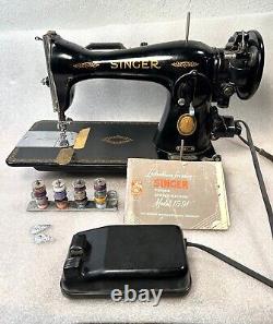 Vtg 1955 Heavy Duty Singer 15-91 Sewing Machine with Manual & Bobbins RUNS STRONG