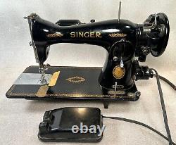 Vtg 1955 Heavy Duty Singer 15-91 Sewing Machine with Manual & Bobbins RUNS STRONG