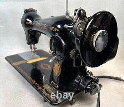 Vtg 1955 Heavy Duty Singer 15-91 Sewing Machine with Manual & Bobbins RUNS STRONG