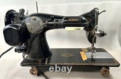 Vtg 1955 Heavy Duty Singer 15-91 Sewing Machine with Manual & Bobbins RUNS STRONG