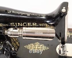 Vtg Antique 1926 Singer Sewing Machine Model 99K with Case for Parts or Repair