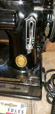 Vtg Antique Singer Portable Electric Sewing Machine 221-1 Case Attachment Lot