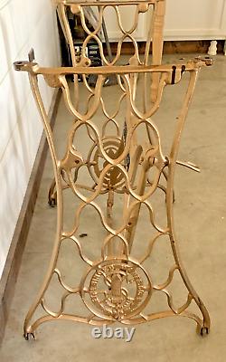 Vtg Antique Singer Treadle Sewing Machine Cast Iron Table Base Legs, Repurpose