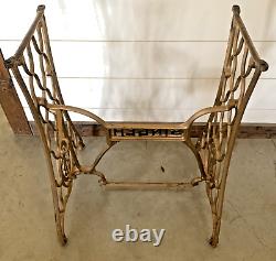 Vtg Antique Singer Treadle Sewing Machine Cast Iron Table Base Legs, Repurpose