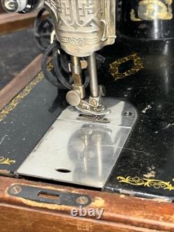 Vtg Singer BZ 10-8 Sewing Machine Simanco S. S. AU 52-16-5 Bakelite Pedal Repairs