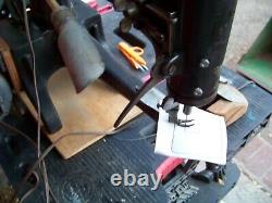 Working Singer 29-4 industrial Sewing Machine / Cobbler / Leather With motor