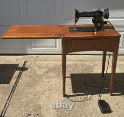 Working Singer 66 K Series Sewing Machine & No. 72 Cabinet with accessories