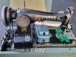 Working nice portable Singer Antique Vintage Sewing Machine 1910 G series