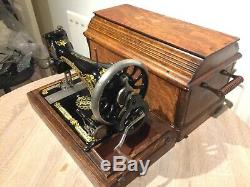 1912 Antiquités / Vintage Chanteur 28k Machine À Coudre Avec Manivelle Cas