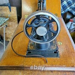 Antique 1874-1875 Singer Class127 Sphinx Treadle Machine À Coudre Modèle 16671265