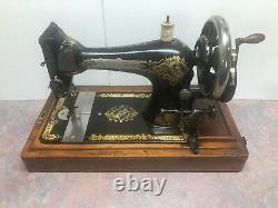 Antique 1912 Singer Hand Crane Cast Machine À Coudre En Fer