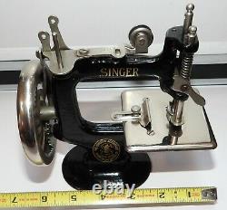 Antique 1914 Singer Machine À Coudre No. 20 Mini Modèle Midget