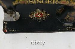 Antique 1916 Singer Red Eye Model 66 Treadle Sewing Machine + Ceinture Seulement Fonctionne