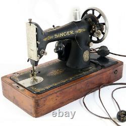 Antique 1918 Singer 99 Électric Portable Sewing Machine & Bentwood Case