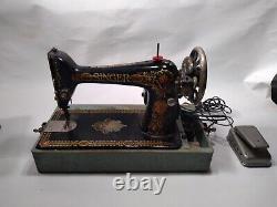 Antique 1922 Singer Rouge Eye Cast Iron Sewing Machine Model 66 Pédalier De Boîtier Moteur