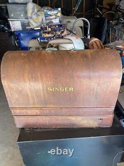Antique 1924 Singer Machine À Coudre Avec Boîtier En Bois Collectionnable Vintage