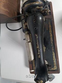 Antique Ac51763 Machine À Coudre Les Doigts 1929 + Revêtement En Bois