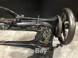 Antique Chanteur # 12160999 Bras En Cuir Patcher Machine À Coudre Antique Industrielle