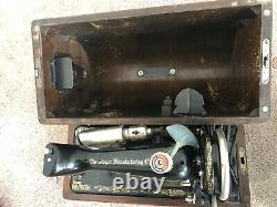 Antique Chanteur 1926 Machine À Coudre Avec Ruche Bentwood Case