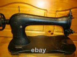 Antique Industrial Singer Seeing Machine Head Fiddle Base 1888
