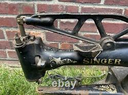 Antique Singer 29-4 Industrial Cobbler Treadle En Cuir Machine À Coudre Commerciale