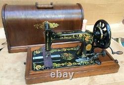 Antique Singer 48k Machine À Coudre Avec Boîtier Et Ottoman Oeillets Décals 1903