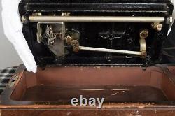 Antique Singer Black & Or Tonate Machine À Coudre Série No. Aa147703