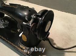 Antique Singer Cabinet Mount Sewing Machine Model 15 Testé Avec Pedal