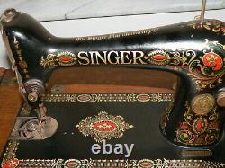 Antique Singer Red Eye Treadle Machine À Coudre Vintage 1911 En Oak Cabinet