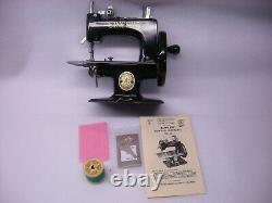 Antique Singer Sewhandy 20 Toy Miniature Couture Machine Remis À Neuf Complet
