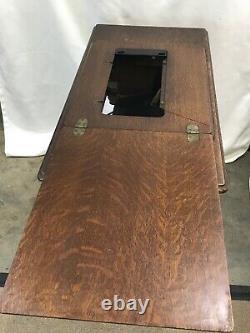 Antique Singer Treadle Sewing Machine Cabinet Table 4 Drawer Oak, Fonte, Vtg