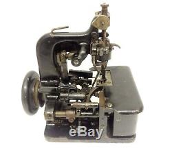 Antique Ultra Rare Modèle Chanteur 85-10 Machine À Coudre Surjeteuse 1925 Voir Circa