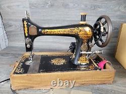 Belle tête de machine à coudre Singer antique Sphinx brevetée en 1880 #16260617