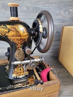 Belle tête de machine à coudre Singer antique Sphinx brevetée en 1880 #16260617