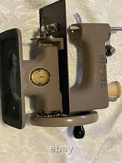 Échantillon de vendeur de machines à coudre Singer, Singer Manfg. Co USA
