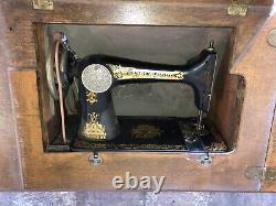 Machine À Coudre Antique Singer Treadle