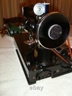 Machine À Coudre Électrique Singer Antique 221-1 Avec Boîtier Et Accessoires D'origine