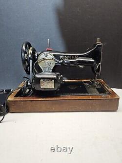 Machine à coudre Antique Singer Manufacturing Co. Modèle 128 Numéro de série JC157026 Testée