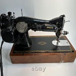 Machine à coudre Singer 15-91 de 1952 vintage AL209047 Fonctionne parfaitement avec sa boîte et sa pédale de pied