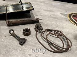 Machine à coudre Singer 15 de 1903 non restaurée avec rare décalque de faisan
