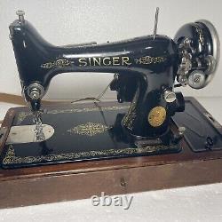 Machine à coudre Singer 99-13 antique vintage robuste avec boîtier + plus à lire