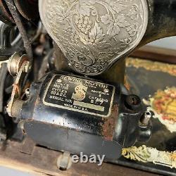 Machine à coudre Singer Antique de 1922 G9848496 avec pédale et instructions - PIÈCES