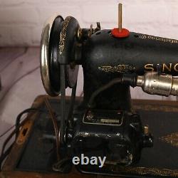 Machine à coudre Singer Simanco USA rare antique de 1929 avec boîtier en bois