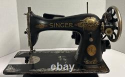 Machine à coudre Singer antique avec moteur et lumière Singer